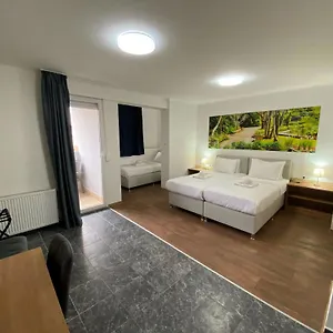 Silver Center Otel