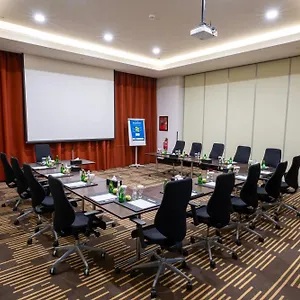 https://olaya-holiday-inn.hotelsriyadh.net